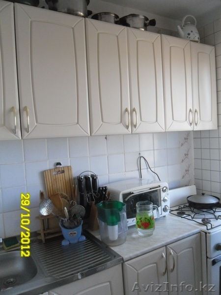 ПРОДАМ СРОЧНО! не дорого 3-комн квартиру 2 мкр, 22 дом - Изображение #3, Объявление #811892